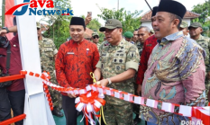 89 Hari Rampung, Danrem Bhaskara Jaya Resmikan Jembatan Perintis Garuda di Ambunten Sumenep