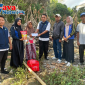 Pemkab Melalui Dinsos P3A Kabupaten Sumenep Menyerahkan Bantuan Kepada Korban Kebakaran di Desa Payudan Kecamatan Guluk-guluk, Rabu (15/07/2026)