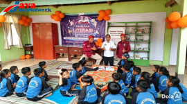 MPLS SDN Totosan 3 Semarak, Mobil Perpusling Dispusip Sumenep Disambut Hangat Kepala Sekolah, Dewan Guru, dan Antusiasme Siswa