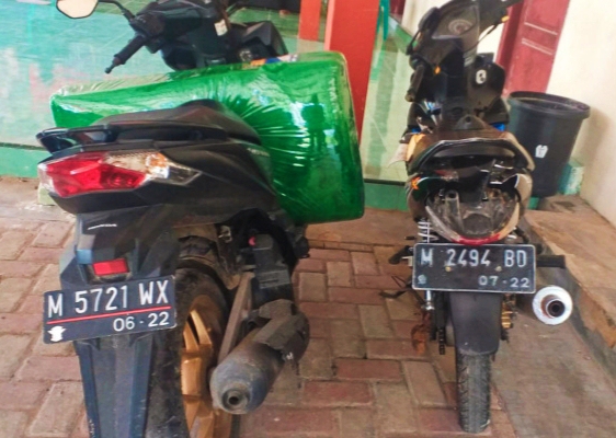 2 Unit Sepeda Motor Laka Lantas Maut Yang Diamankan Ke Polres Sumenep