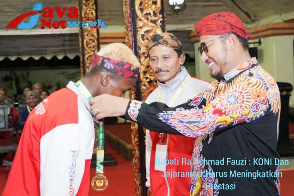 Bupati Sumenep Saat Ramah Tamah Di Pendopo Agung Keraton Sumenep