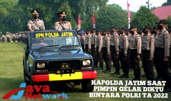 Kapolda Jatim Saat Tinjau Para Peserta Diktuk Bintara Polri Tahun Anggaran 2022