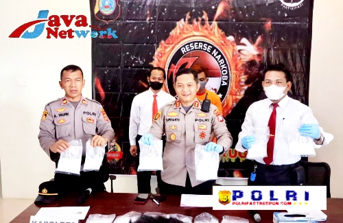Konferensi Pers Kapolres Morowali AKBP Suprianto SIK MH