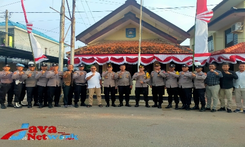 Kapolres Beserta Jajarannya Di Mapolsek Kalianget