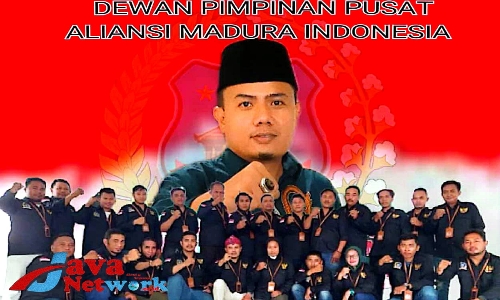 Ketum AMI Baihaqi Akbar Bersama Pengurus AMI