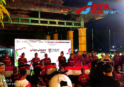 Suasana Pagelaran Festival Jaga Jaggur Di Pelataran Lapangan Koni Sumenep