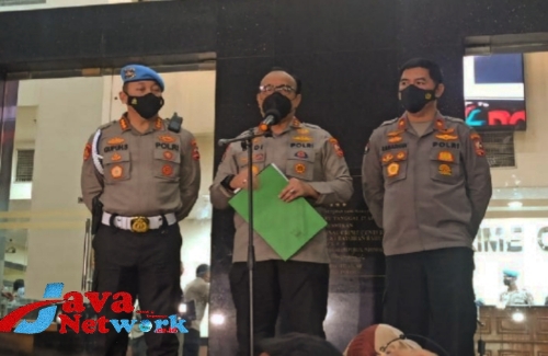 Kadivhumas Mabes Polri Irjen Pol Dedi Prasetyo Saat Konferensi Pers