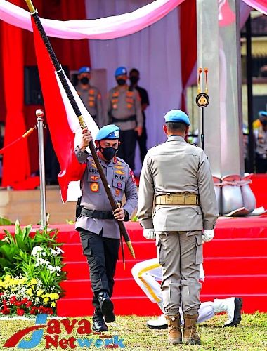 Kapolri Jenderal Drs Listyo Sigit Prabowo MSi saat Melepas Pasukan Perdamaian Kontingen Garuda Bhayangkara Satgas FPU 4 Minusca
