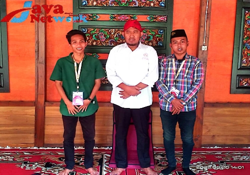 Bupati Sumenep Ra Achmad Fauzi SH MH Saat Menerima Silaturahmi Perwakilan Aliansi Pemuda Timur Daya