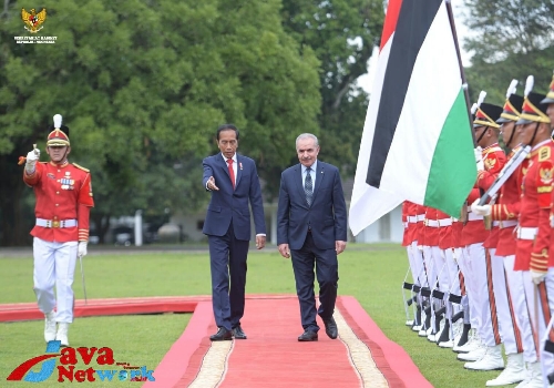 Presiden Jokowi Saat Menyambut Perdana Menteri Palestina di Istana Bogor