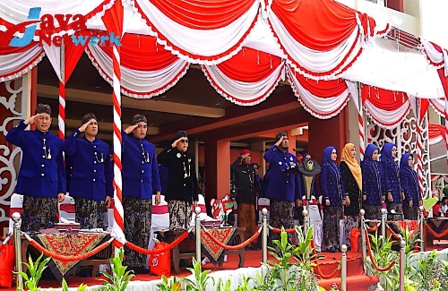 Dandim 0827/Sumenep Hadiri Upacara Peringatan Hari Jadi ke-753 Kabupaten Sumenep