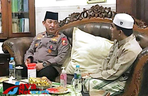 Kapolri Jenderal Polisi Drs Listyo Sigit Prabowo Saat Silaturahmi Ke Ulama Di Jawa Tengah