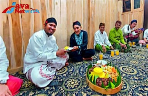 Bupati Sumenep Ra Achmad Fauzi SH MH Saat Menghadiri Deklarasi Tosan Aji Jala Sottra