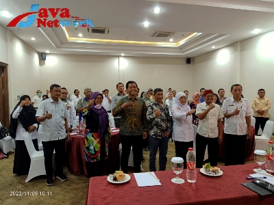 Wakil Bupati Sumenep Hj. Dewi Khalifah SH MH saat Menghadapi Loka Karya CSR