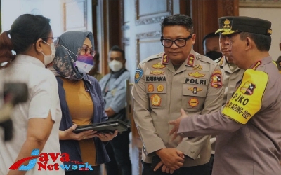 Kepala Divisi Hubungan Internasional Polri Irjen Pol Krishna Murti Saat Mendampingi Kapolri Di Pengamanan KTT G20 Bali