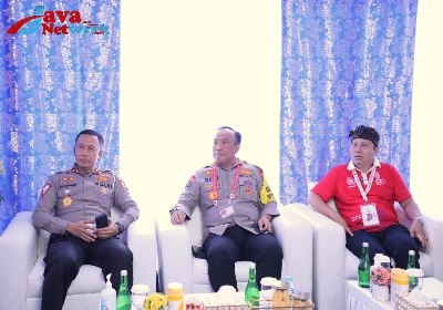 Anggota Kompolnas RI Irjen Pol (Purn) Pudji Bersama Kadiv Humas Mabes Polri Irjen Pol Dedi Prasetyo 