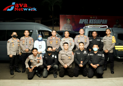 Kadiv Humas Mabes Polri Bersama Jajarannya 