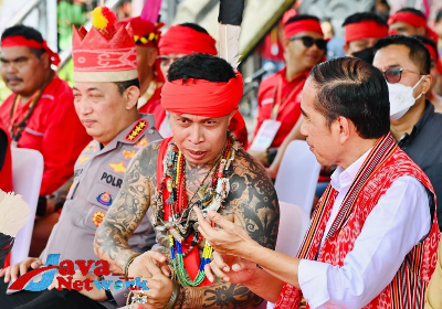 Presiden Jokowi Bersama Kapolri Pada Pembukaan TBBR