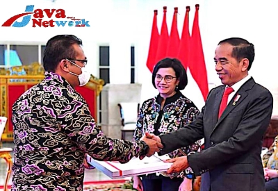 Presiden Jokowi Dan Menkeu RI Sri Mulyani