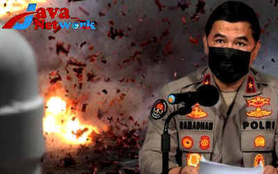 Kabiro Penmas Divhumas Polri Brigjen Pol Ahmad Ramadhan dan Ilustrasi Bom