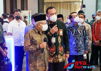 Wakil Presiden Didamping Ketua KPK RI Komjen Pol Firly Bahuri Pada Harkodia 2022