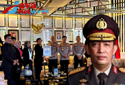 Kapolri dan Hasil Survei Lengkapi