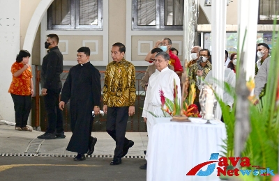 Presiden Jokowi Saat Mengunjungi Gereja di Bogor