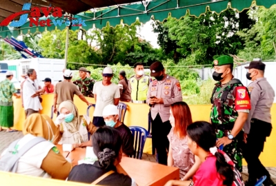 Tertunda Pemberangkatan di Pelabuhan Pelindo, Seluruh Penumpang di Cek Kesehatan Oleh Nakes di Dampingi Babinsa