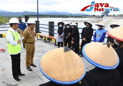 Presiden Jokowi Bertemu Dengan Para Petani Sumedang