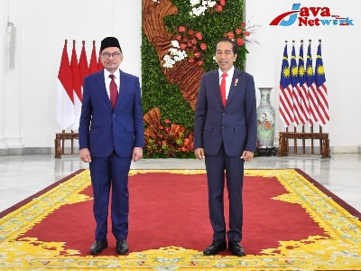 Presiden Jokowi Saat Menerima Kunjungan PM Malaysia Dato' Seri Anwar Bin Ibrahim