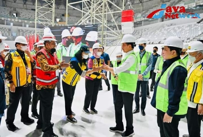Presiden Jokowi Lakukan Topping Off Indoor Multifunction Stadium (IMS) Gelora Bung Karno
