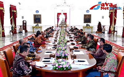 Presiden Jokowi Terima OJK dan Perwakilan Industri Jasa Keuangan