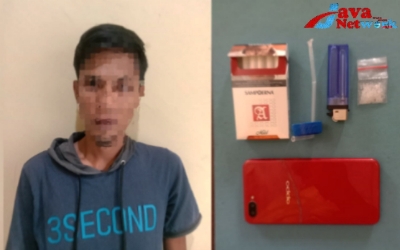 Pelaku dan Barang Bukti Narkoba Jenis Sabu