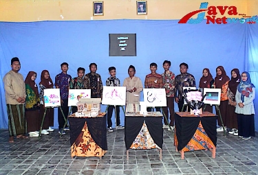 Siswa-siswi MA An-Nawari Menggelar Pameran Seni Rupa Dalam Rangka Hari Kanker Se-Dunia
