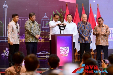 Presiden Jokowi Saat Memberikan Sambutan Raker Basarnas