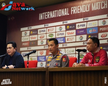 Ketum PSSI, Kapolri, Menpora 