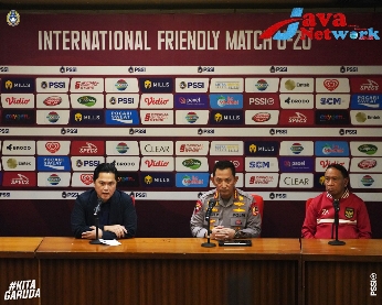 Ketum PSSI, Kapolri, Menpora 