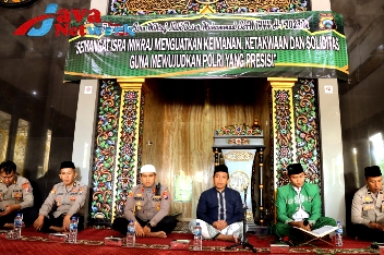 Kapolres Sumenep AKBP Edo Satya Kentriko SH SIK MH Bersama DR. KH. Taufik Syakur Dan PJU Polres Sumenep