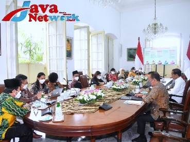 Presiden Jokowi menerima Komnas Perempuan, di Istana Kepresidenan Bogor, Jabar, Senin (27/02/2023) (Foto: BPMI Setpres)