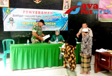 Babinsa Koramil 0827/11 Pasongsongan Kawal Pendistribusian BLT DD Tahun 2023