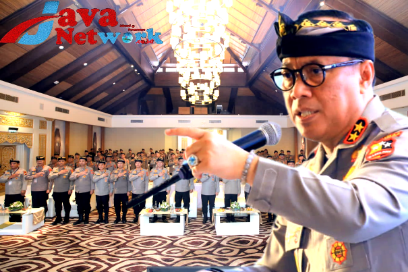 Kadivhumas Mabes Polri Irjen Pol Dedi Prasetyo Saat Rakernis Divisi Humas Polri