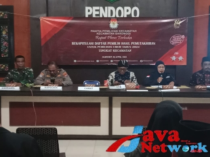 Danramil 0827/06 Saronggi Hadiri Rapat Pleno Terbuka Rekapitulasi DPHP Tingkat Kecamatan Saronggi