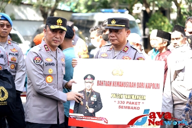 Kadiv Humas Polri : Wujud Kepedulian Kapolri ke Masyarakat, 2 Ribu Bansos Disebar ke Warga Jakarta Utara