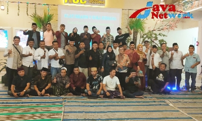 Bukber Wartawan LSM dan Advokat Sumenep di Kedai Zapta Perkuat Silaturahmi