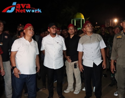 Dandim Sumenep Hadiri Festival Layang-layang LED di Lombang