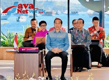 Hari Kedua Puncak KTT Ke-42 ASEAN, Para Pemimpin Kenakan Tenun Songke Manggarai