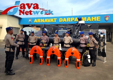 Ditpolairud Polda Jatim Berhasil Temukan ABK KLM Jaya Makmur Korban Laka Laut di Perairan Selatan Giliraja Sumenep