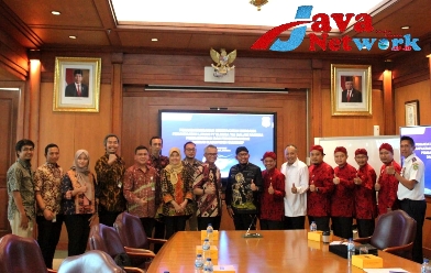 Bupati Sumenep dan Direktur Utama PT Elnusa Tbk Bersama Jajaran di Kantor Pusat PT Elnusa Usai Penandatanganan Kontrak Kerjasama