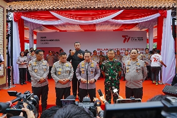 Kapolri Jenderal Polisi Drs Listyo Sigit Prabowo, MSi
