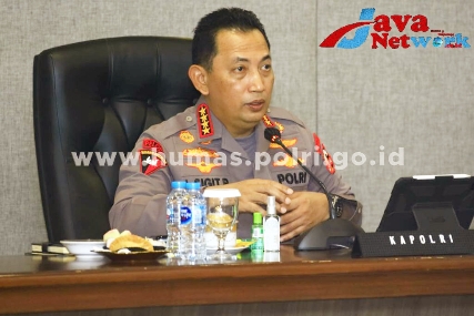 Kapolri Jenderal Polisi Drs Listyo Sigit Prabowo, MSi Saat Vicon Instruksikan Jajaran Polda Dan Polres Untuk Tindak Tegas TPPO